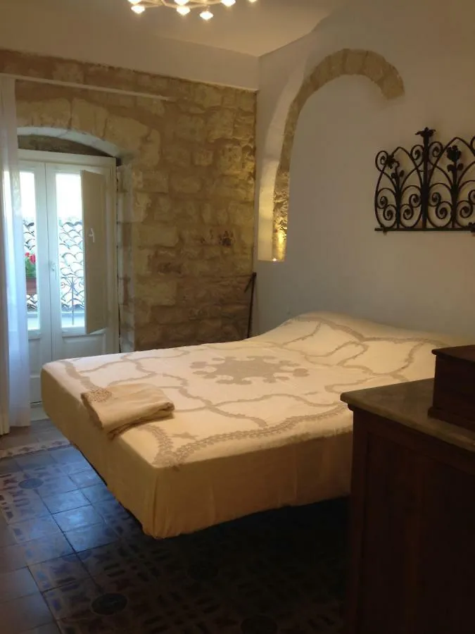 Casa San Pietro Apartment Modica 0*,